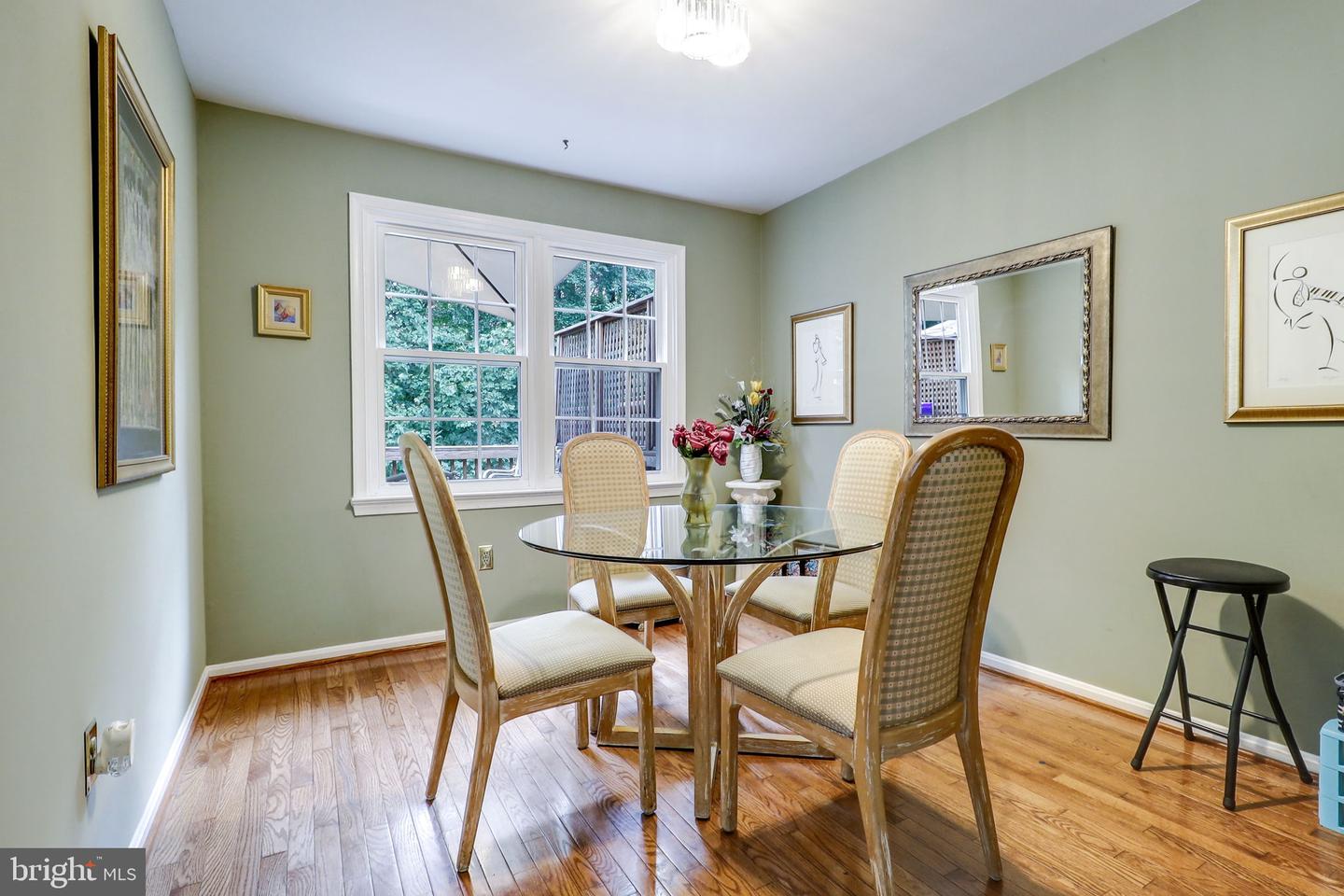 Photo 8 of 30 of 3021 Mozart Dr townhome