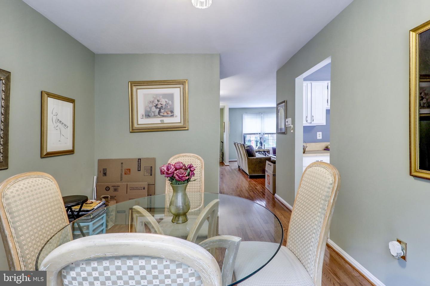 Photo 10 of 30 of 3021 Mozart Dr townhome