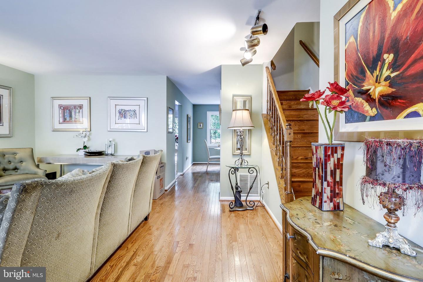 Photo 6 of 30 of 3021 Mozart Dr townhome