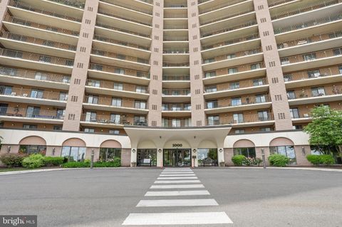 Condominium in King Of Prussia PA 10709 Valley Forge CIRCLE.jpg