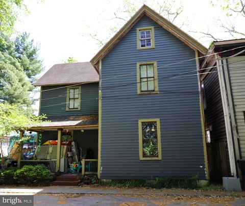 Single Family Residence in Salisbury MD 309 and 311 Lester COURT 11.jpg