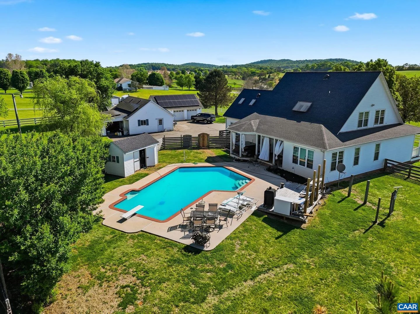 7793 White Oak Rd