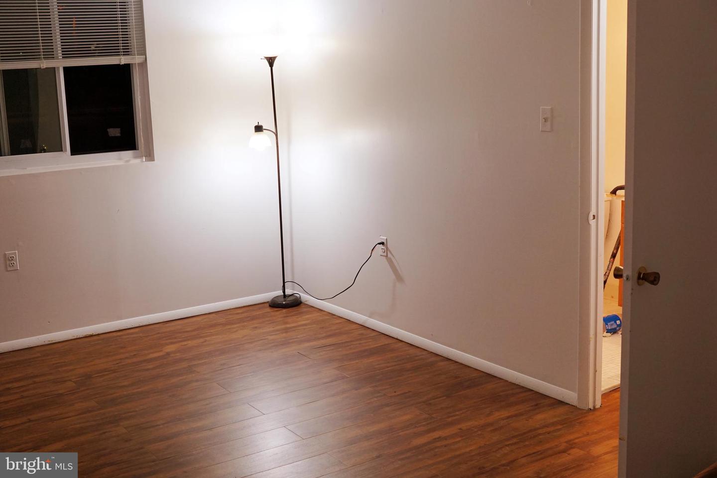 Photo 4 of 36 of 3922 Rolling Rd #A-5 condo