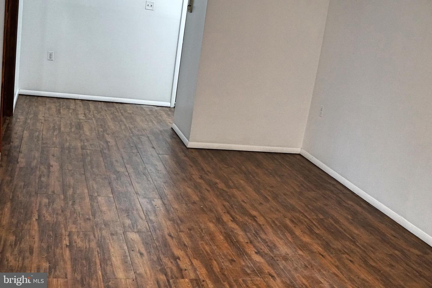 Photo 18 of 36 of 3922 Rolling Rd #A-5 condo