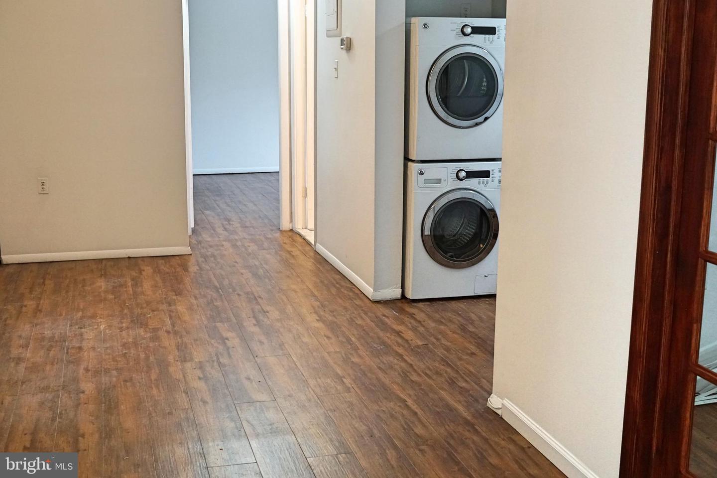 Photo 15 of 36 of 3922 Rolling Rd #A-5 condo