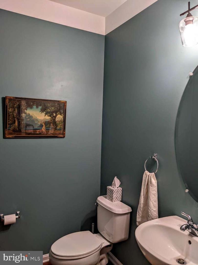 Photo 22 of 25 of 160 Pipers Inn Dr townhome