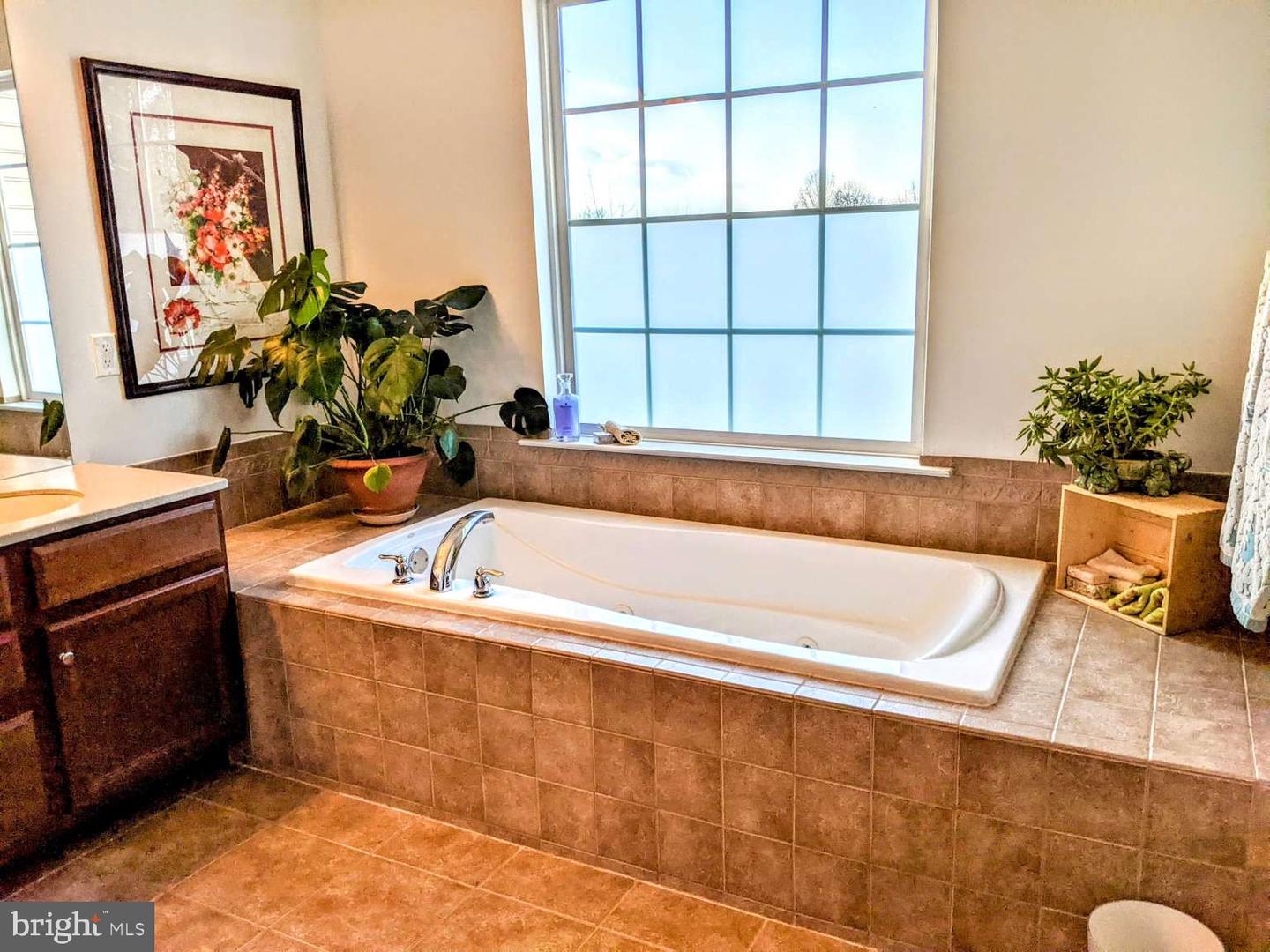 Photo 18 of 25 of 160 Pipers Inn Dr townhome