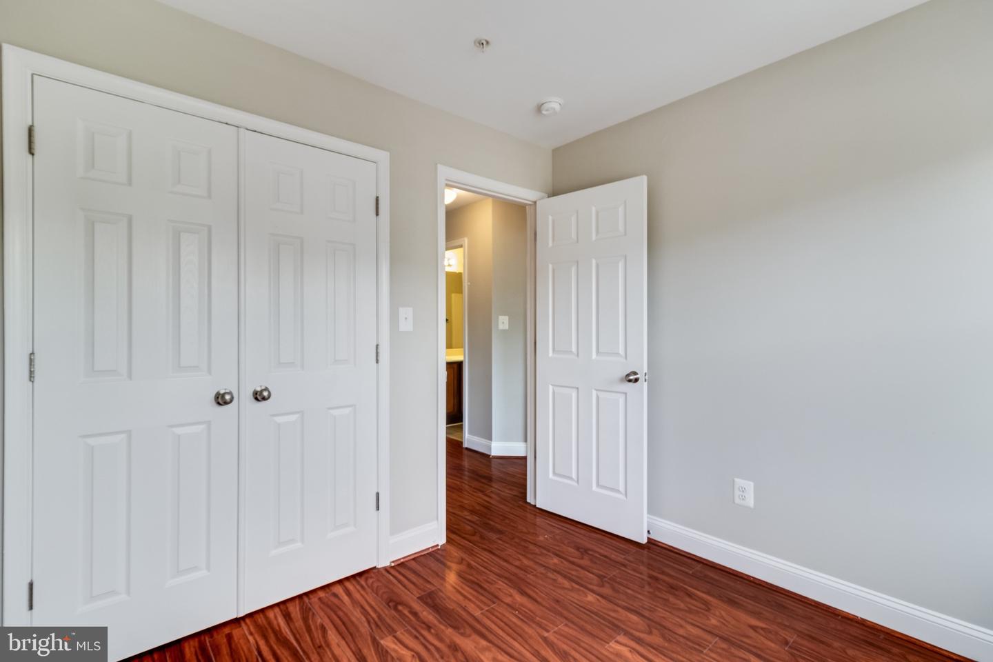 Photo 9 of 20 of 21925 Weeping Willow Ln #D townhome