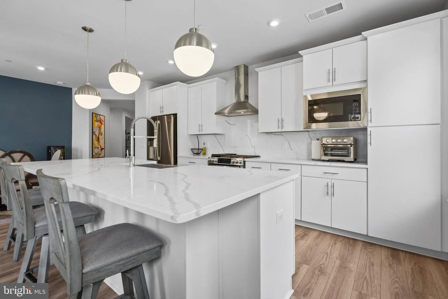 3925 Fair Ridge Drive Unit 201