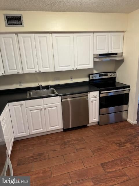 Photo 5 of 16 of 10807 Valley Forge Cir #807 condo
