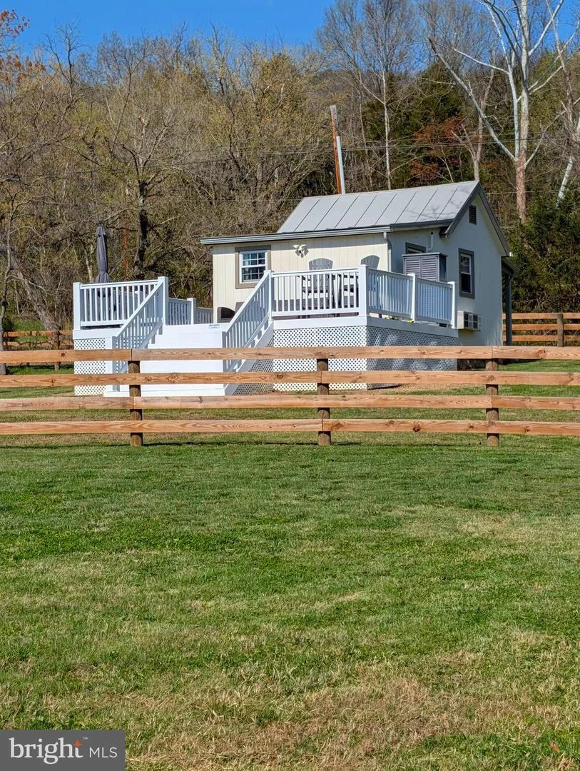 1449 Egypt Bend Road