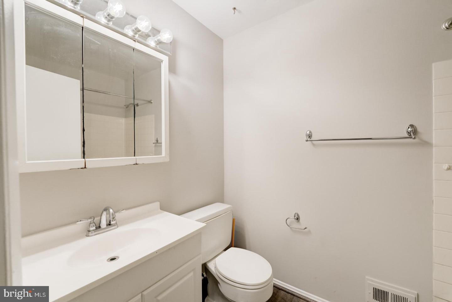 Photo 6 of 28 of 11947 Escalante Ct townhome