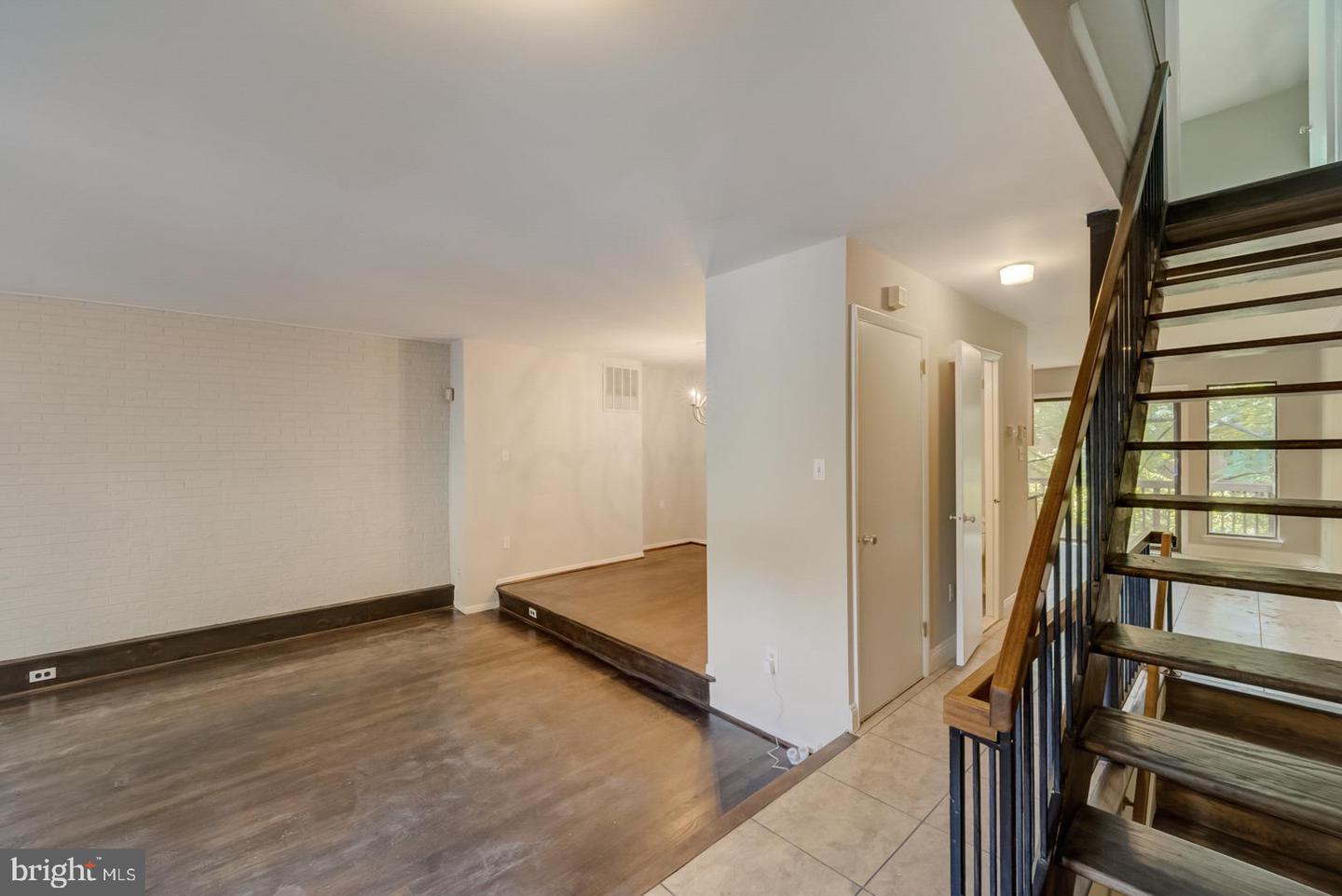 Photo 9 of 28 of 11947 Escalante Ct townhome