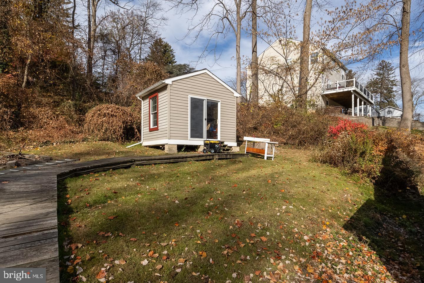 Photo 26 of 28 of 48 Delmont Rd house