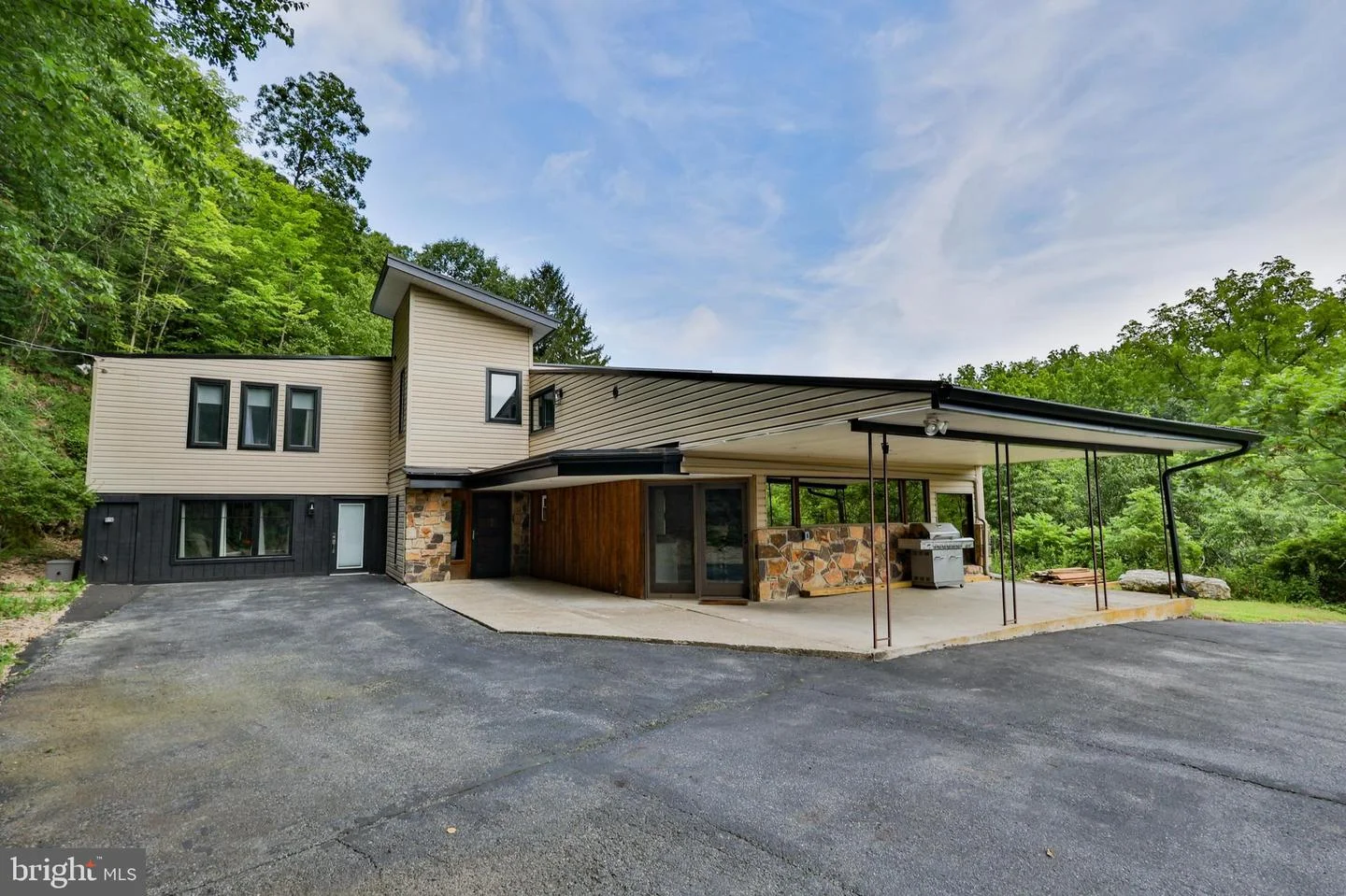 2288 Mulberry Road