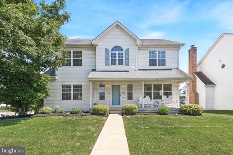 Single Family Residence in Morton PA 1928 Armstrong AVENUE.jpg