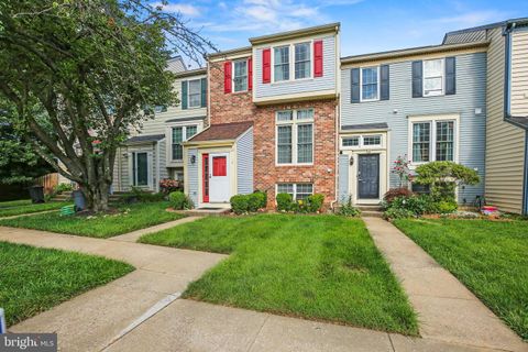 Townhouse in Rockville MD 15 Forest Landing COURT.jpg