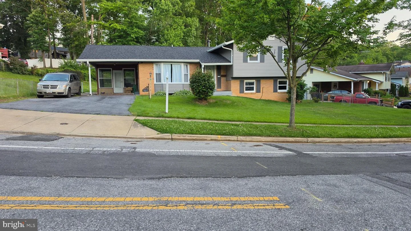 7011 Nashville Road