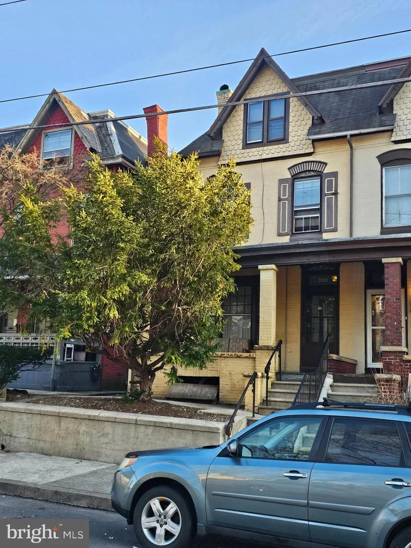 306 Oley Street