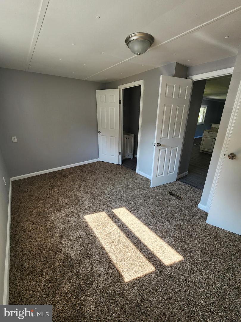 Photo 6 of 11 of 318 Arizona Ave mobile home
