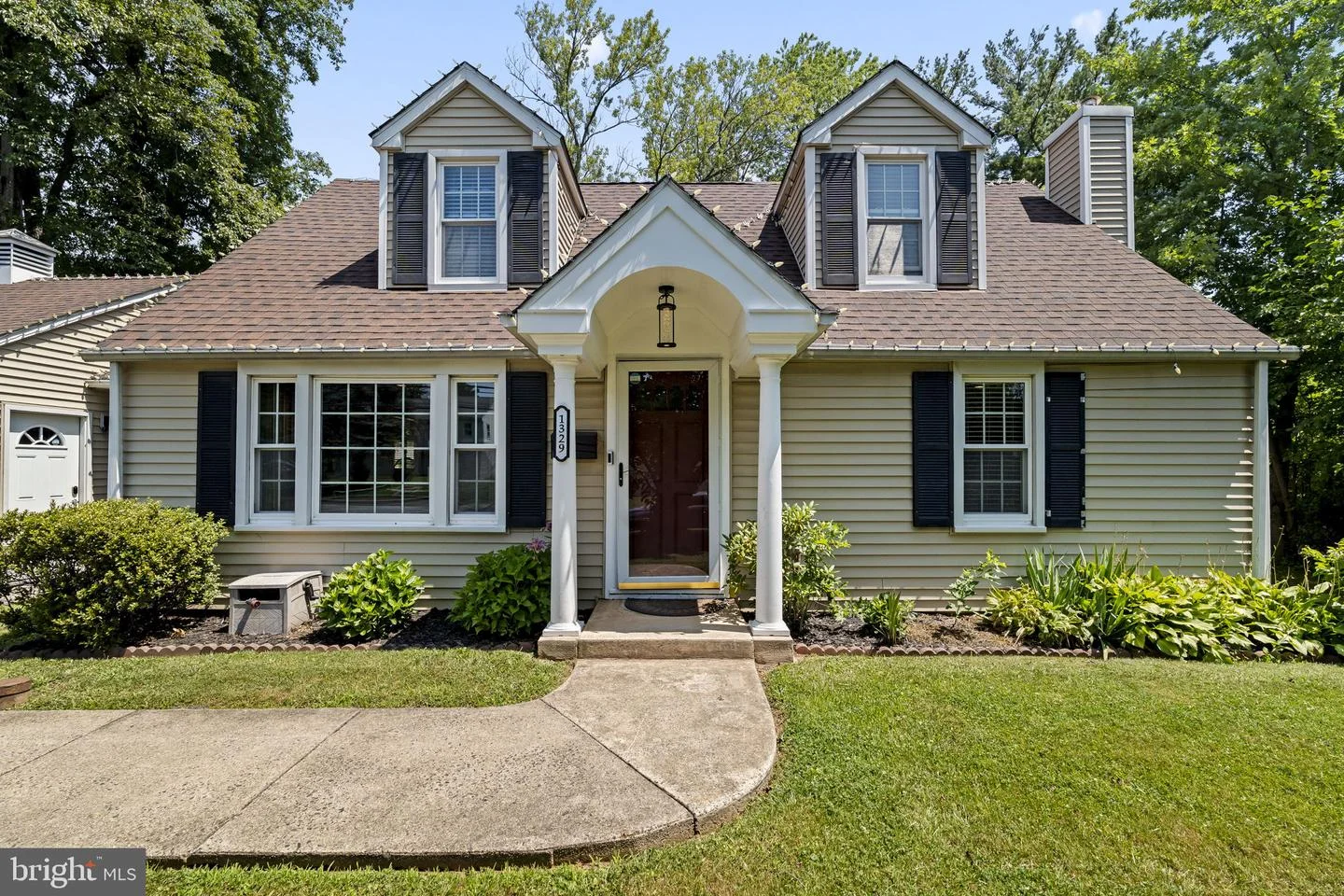 1329 W County Line Road