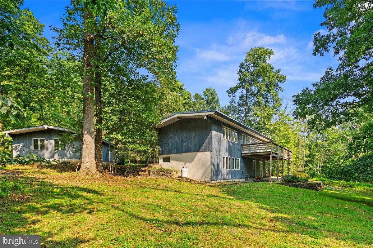 Photo 3 of 52 of 263 Dutchtown Zion Rd house
