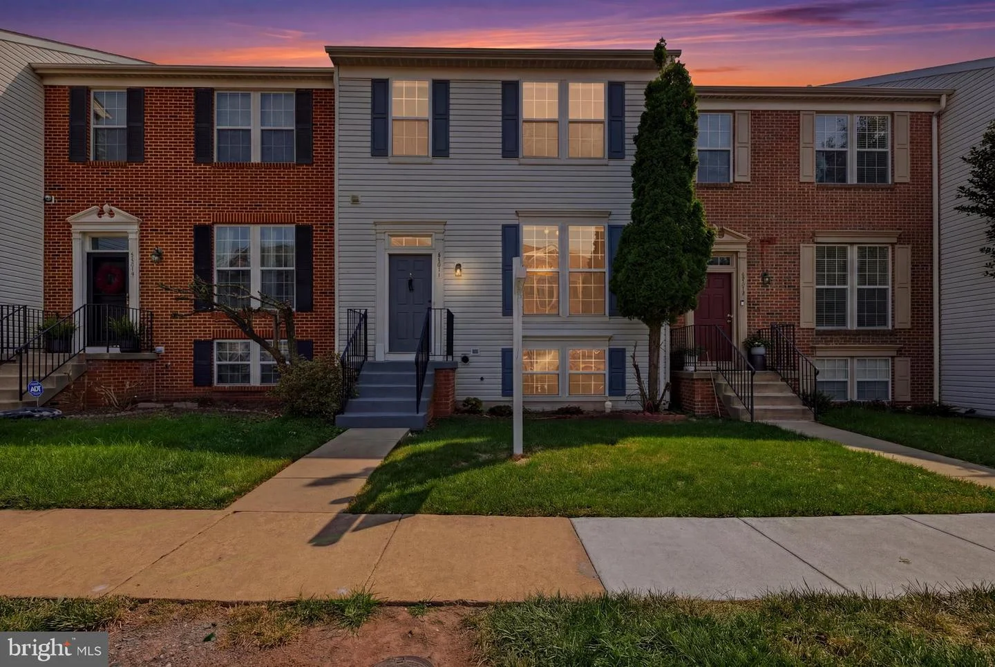 43217 Brookford Square