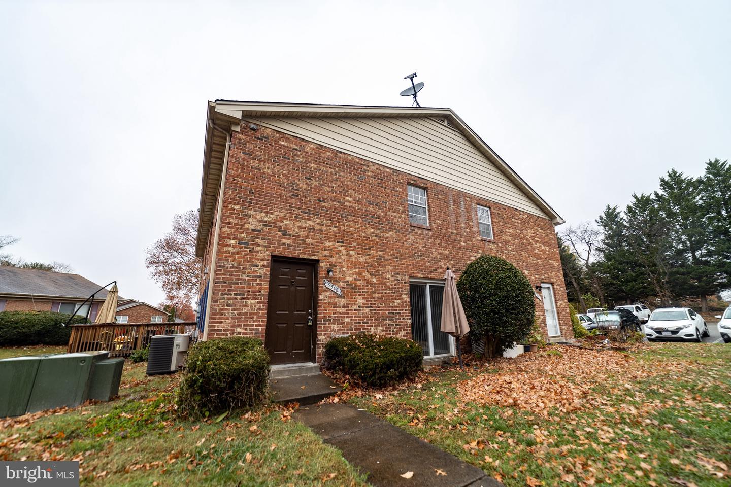 9596 Hagel Circle #19/D, Lorton, Virginia image 12