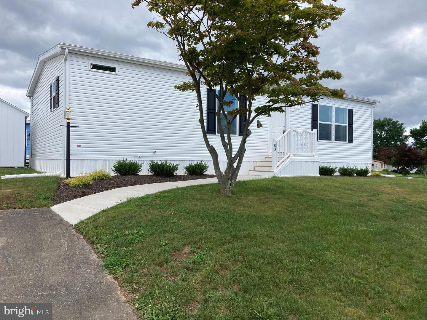 Photo 1 of 17 of 183 Winding Brook Run mobile home