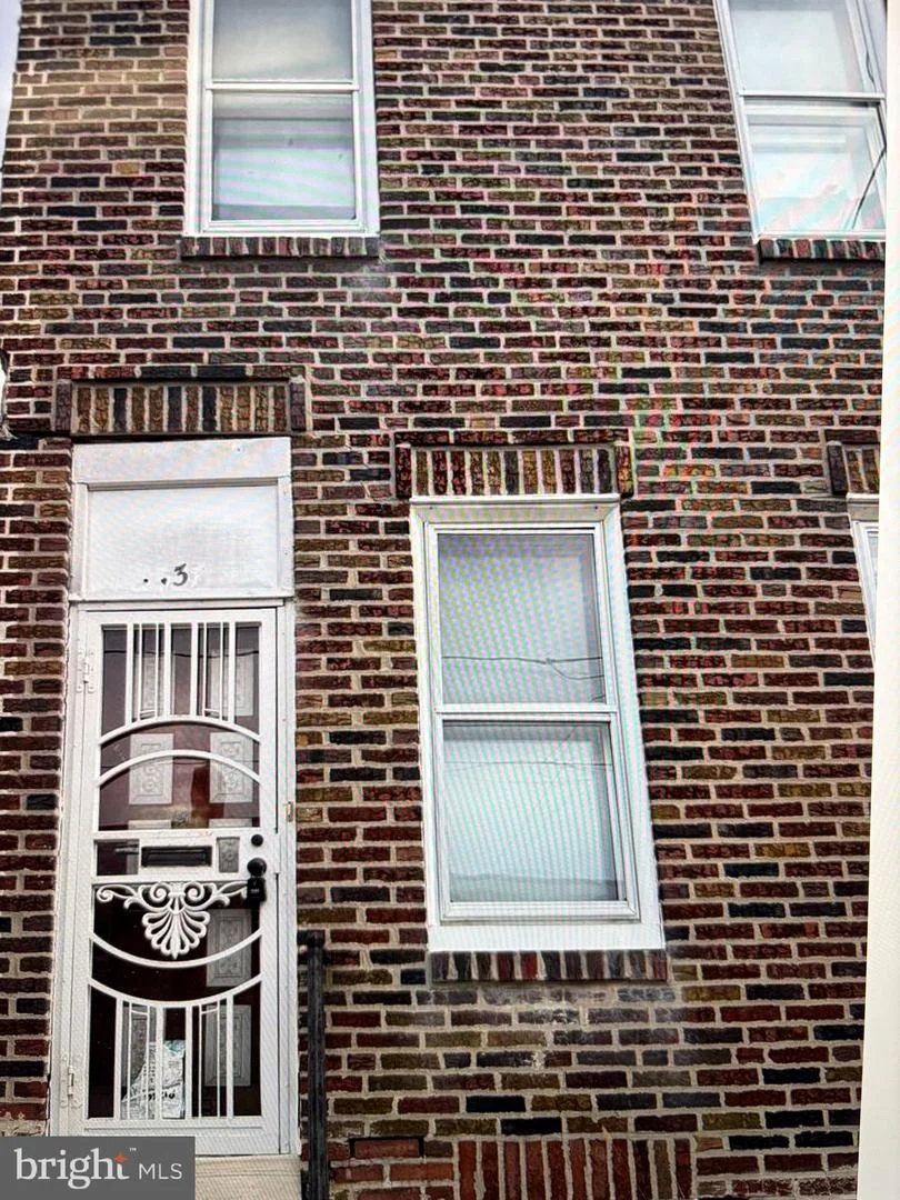 3337 N 11th Street