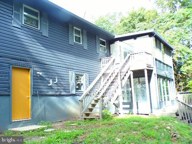 Photo 5 of 45 of 214 Michael St house