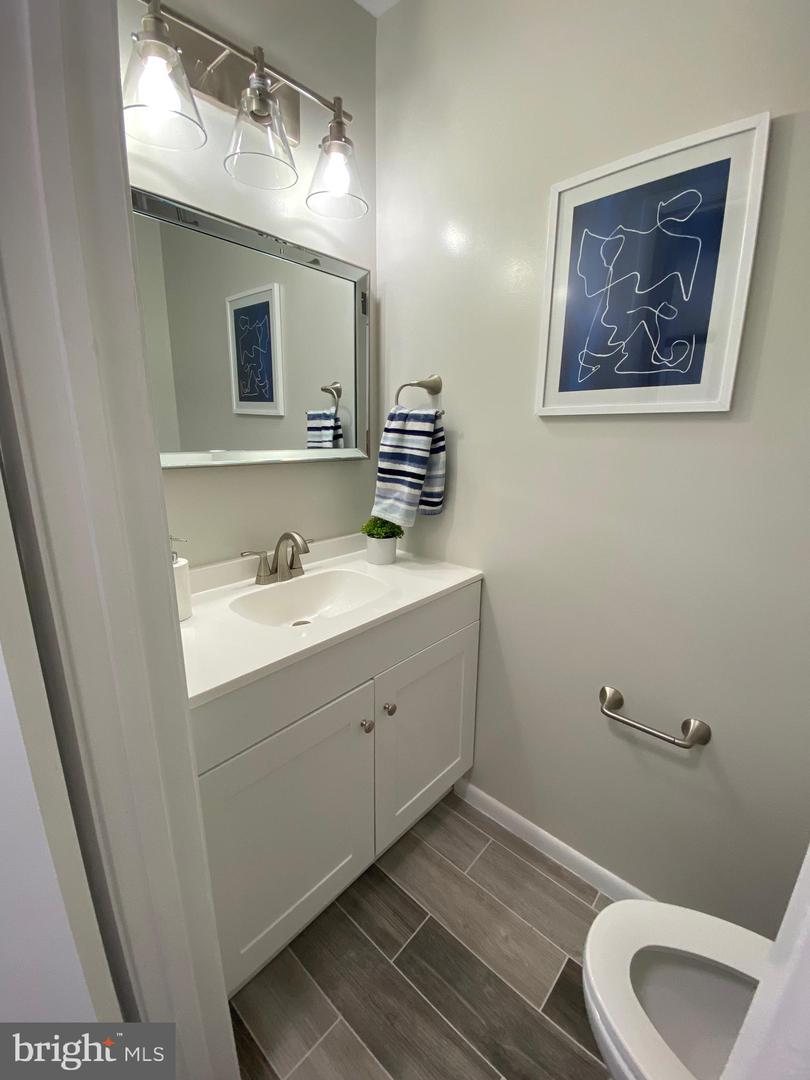 Photo 9 of 47 of 2213 Christy Pl townhome