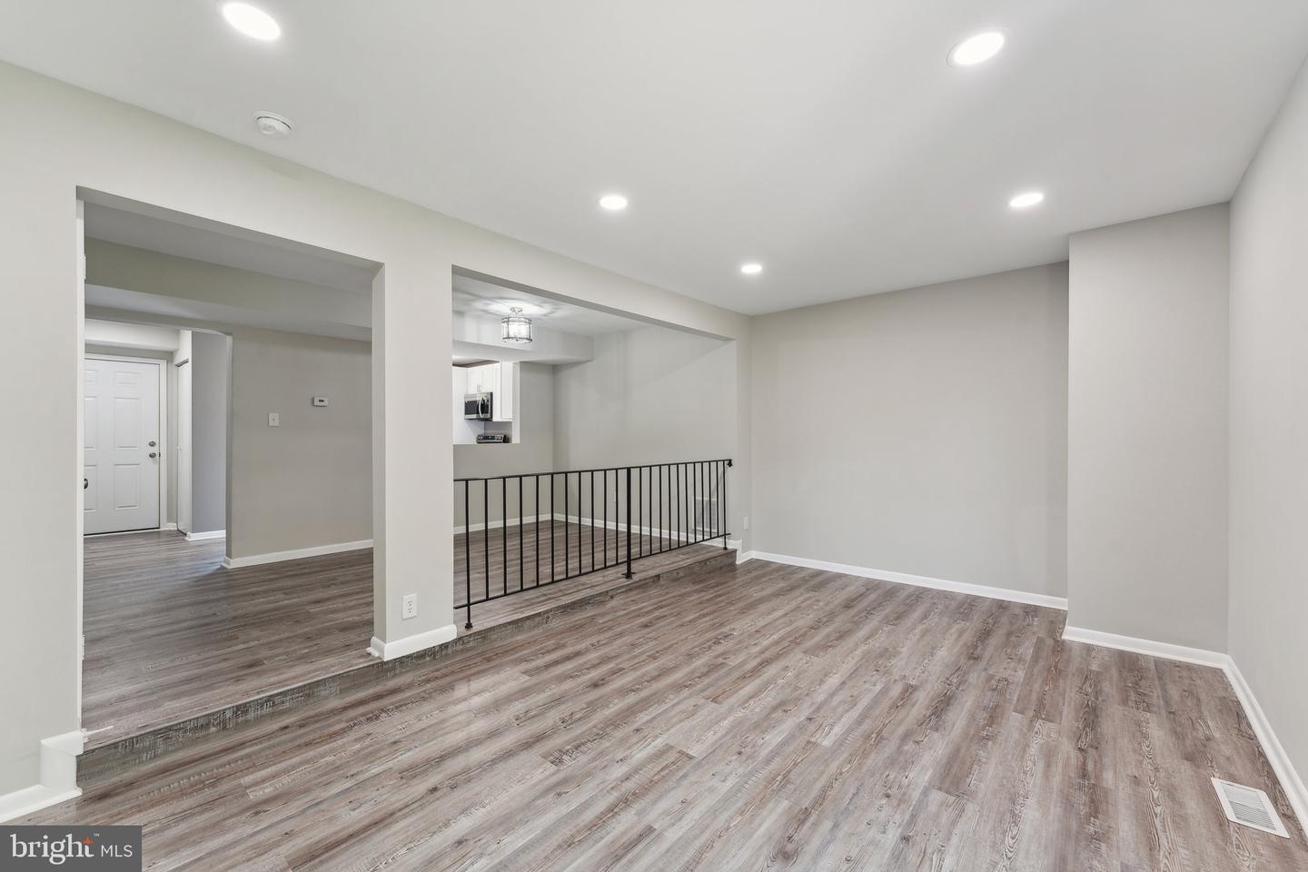 Photo 15 of 47 of 2213 Christy Pl townhome