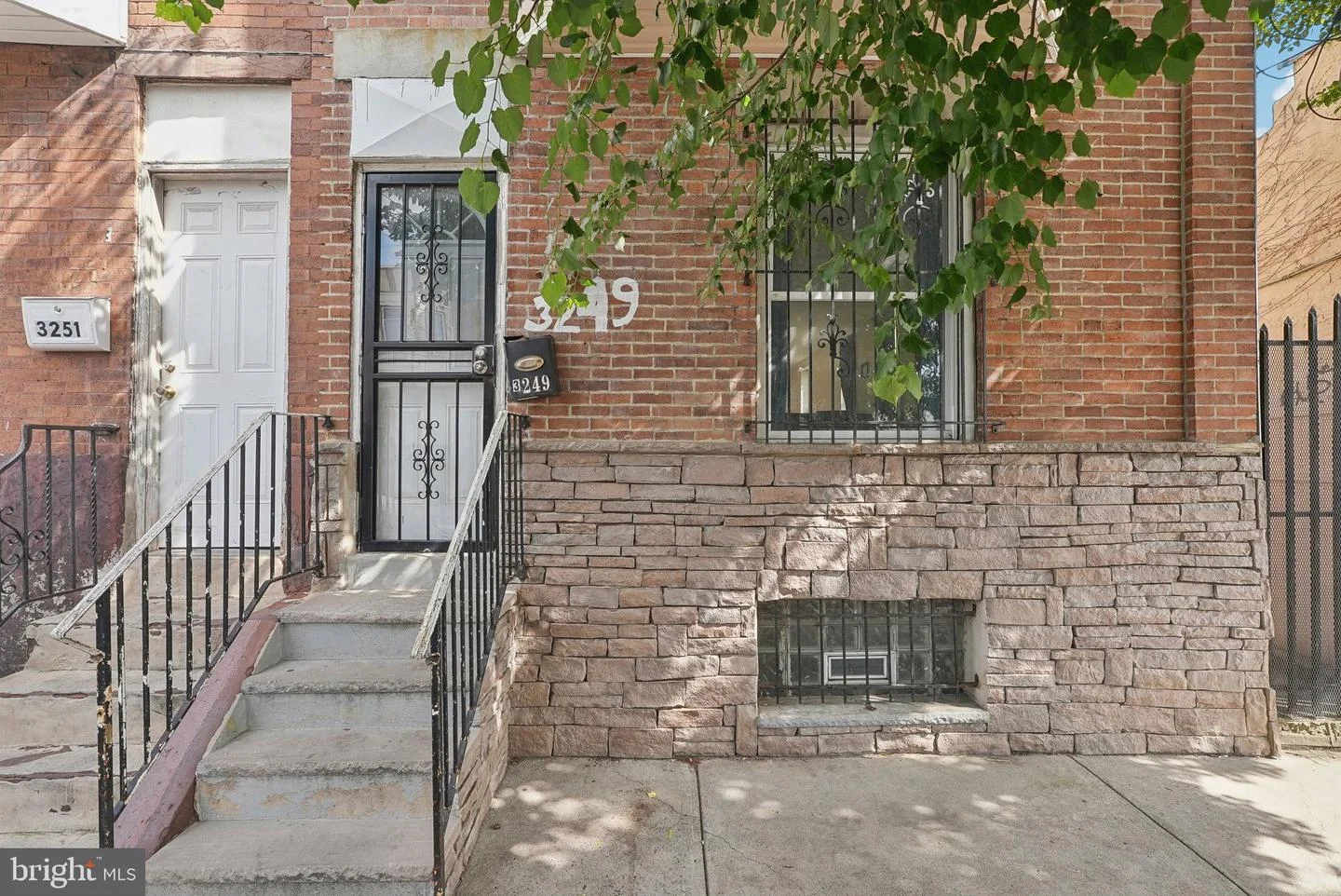 3249 Jasper Street