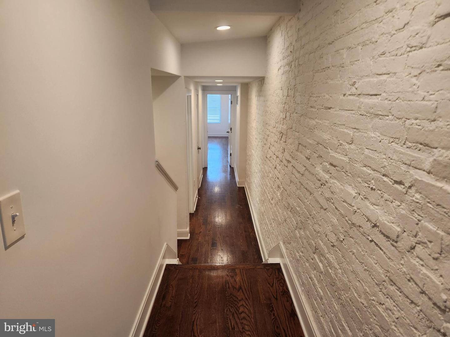 Photo 21 of 27 of 2112 E Fayette St townhome