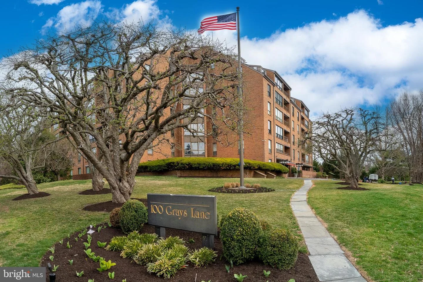 100 Grays Lane Unit 302-304