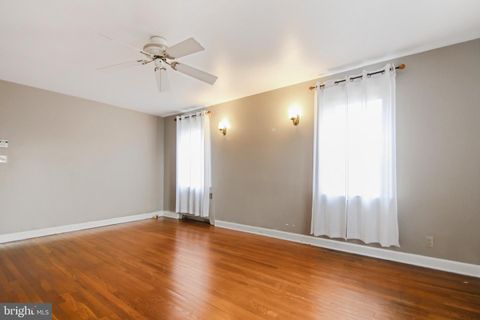 Single Family Residence in Wilmington DE 532 Marsh ROAD 20.jpg