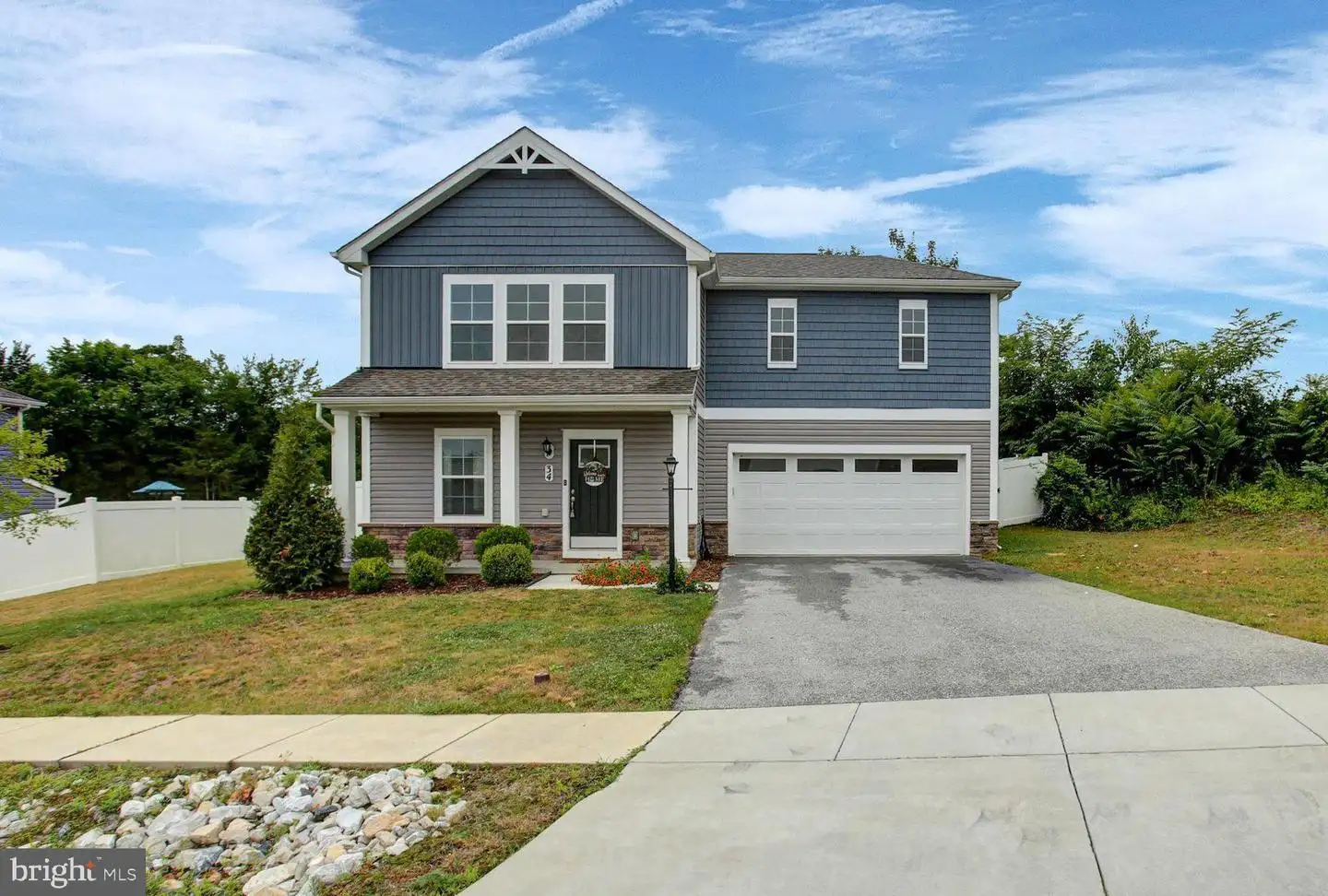 34 Chesterfield Road, New Oxford, PA, 17350