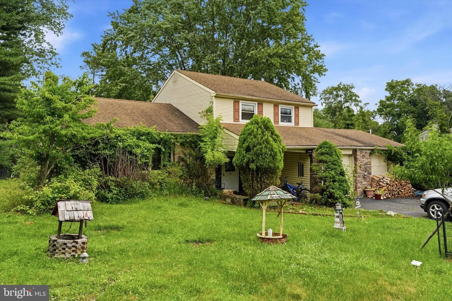 506 Holly Knoll Drive