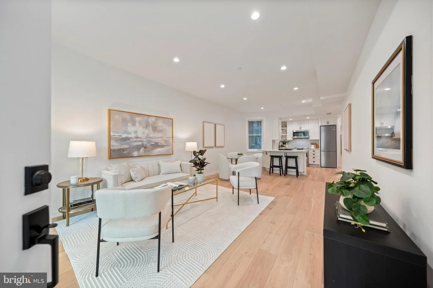 131 11th Street NE Unit B