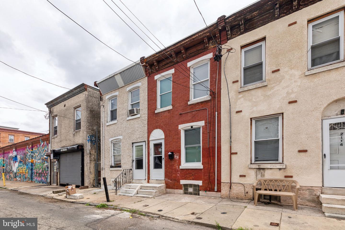 2112 N Palethorp Street, Philadelphia, Pennsylvania image 1