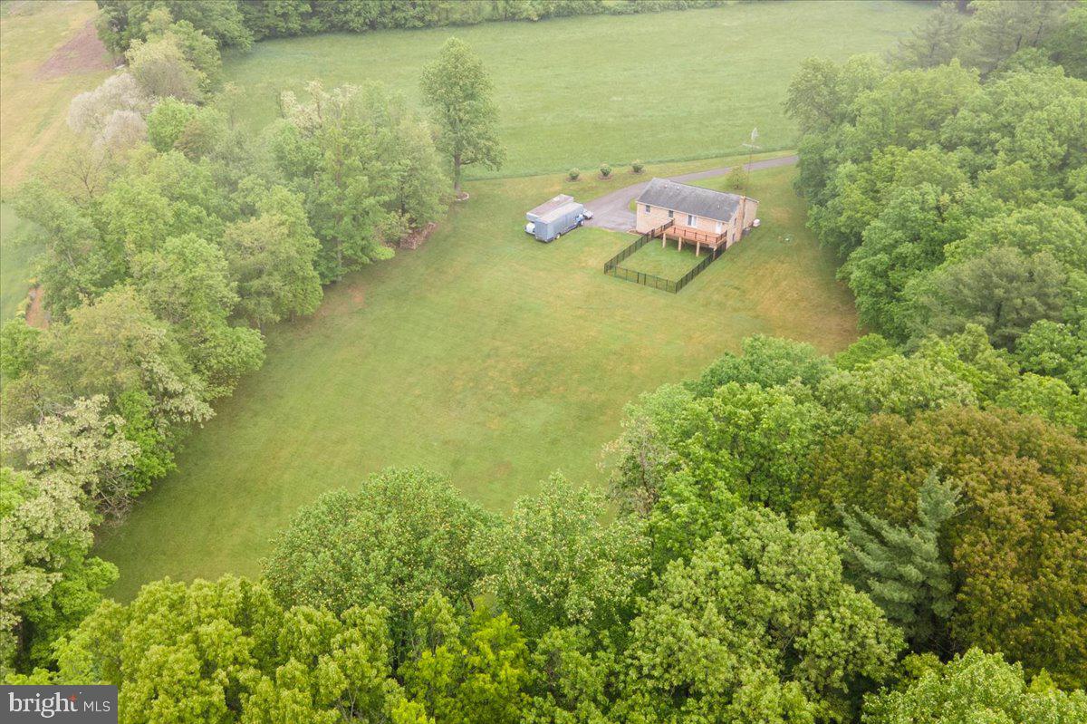 Photo 38 of 40 of 13424 Wolfsville Rd house