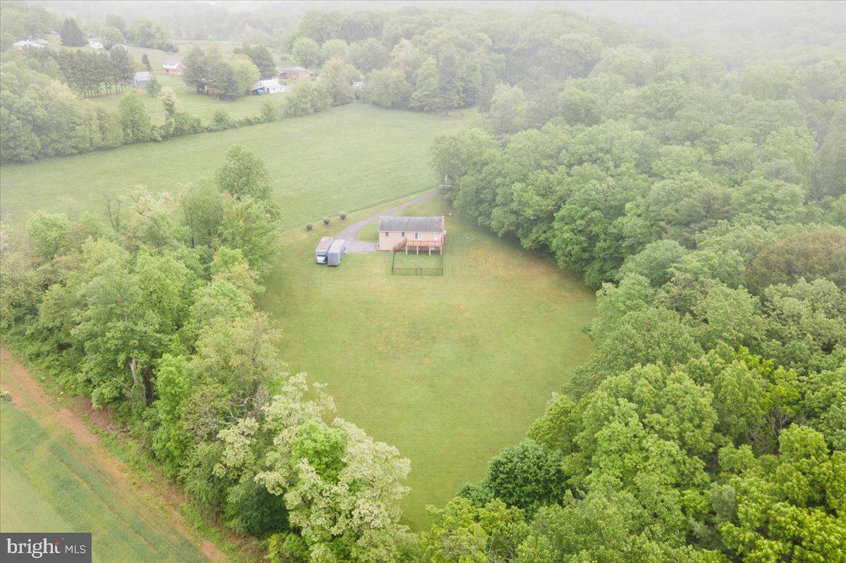 Photo 37 of 40 of 13424 Wolfsville Rd house