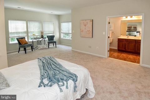 Townhouse in Fairfax VA 12245 Stockton Tees LANE 19.jpg