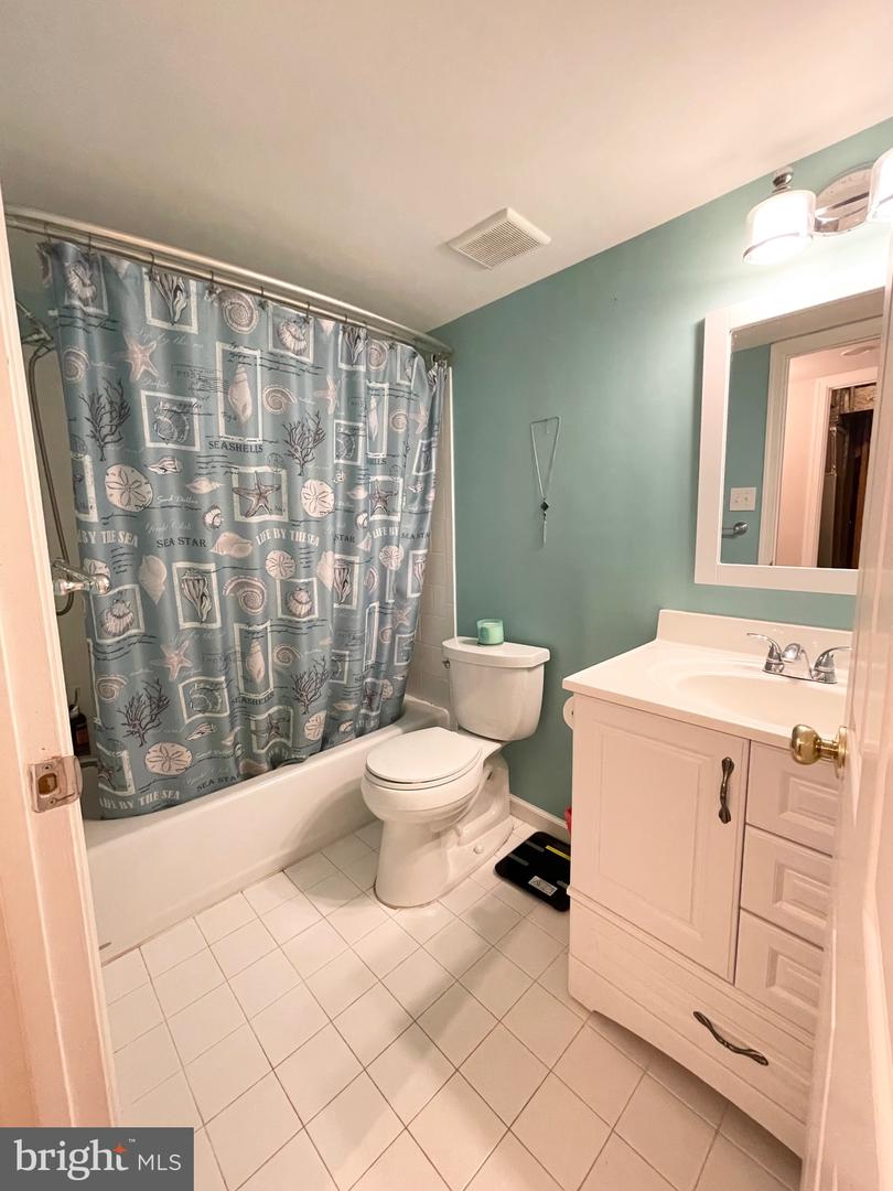 Photo 47 of 53 of 14536 Macbeth Dr townhome