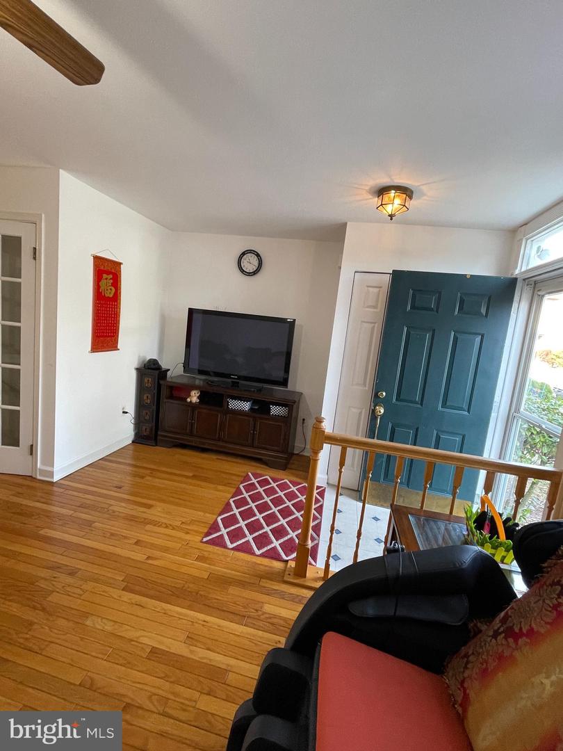 Photo 6 of 53 of 20454 Summersong Ln townhome