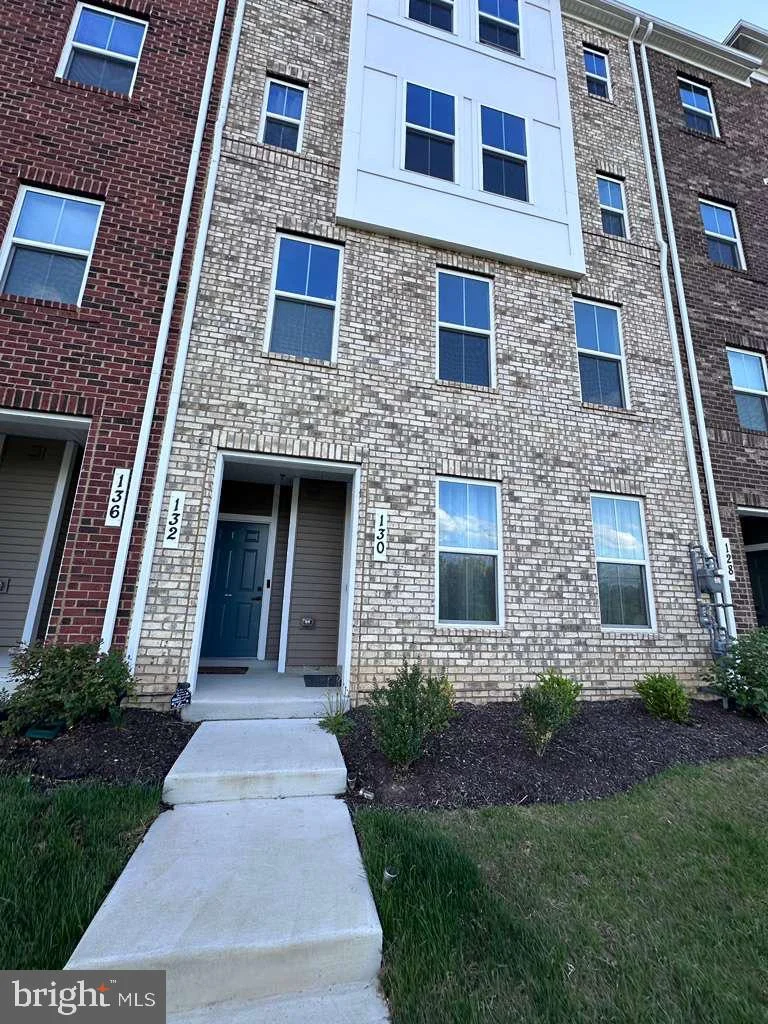 130 Matisse Place