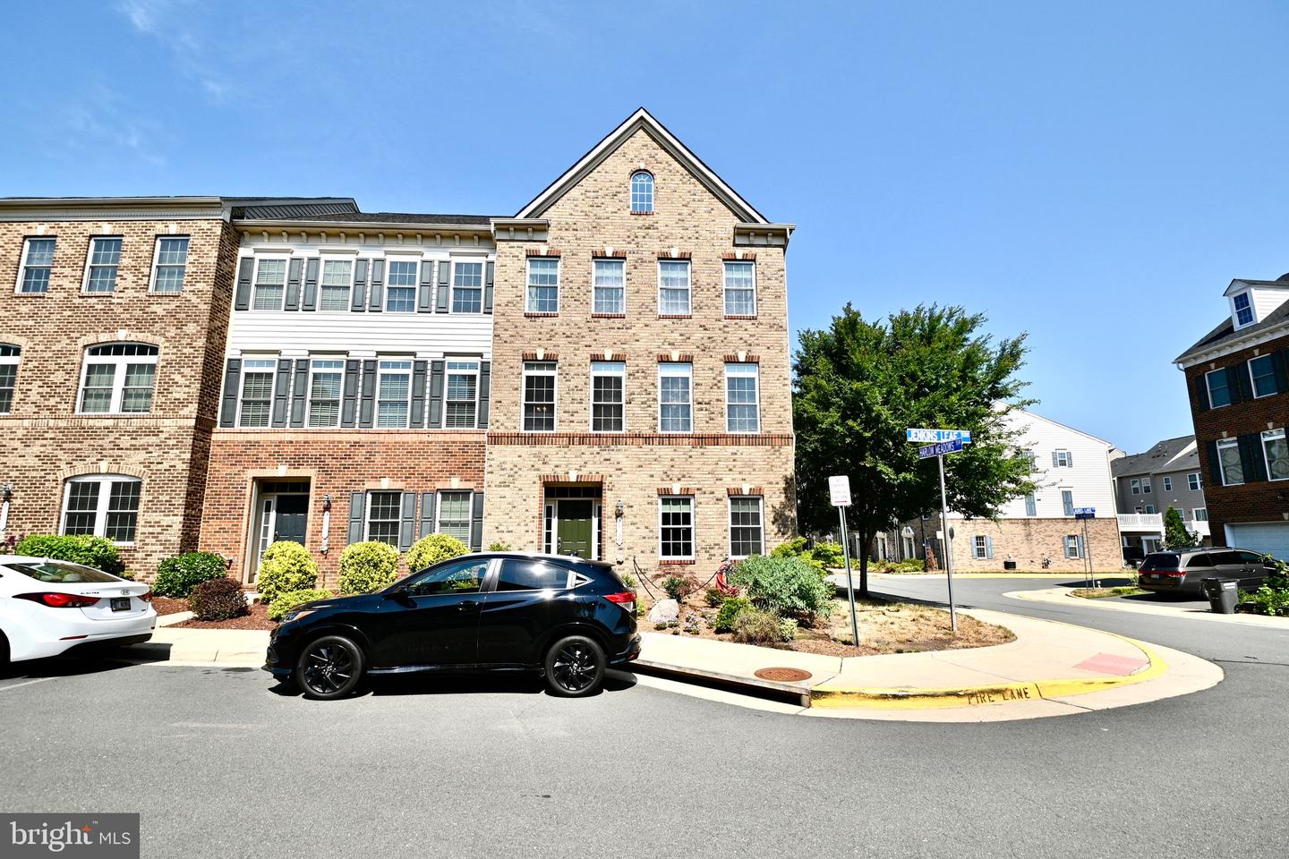 Photo 3 of 60 of 24609 Jenkins Leaf Ter townhome