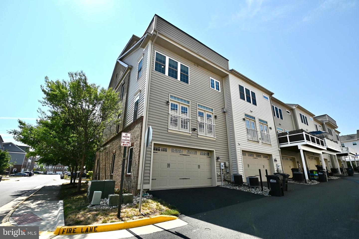 Photo 55 of 60 of 24609 Jenkins Leaf Ter townhome