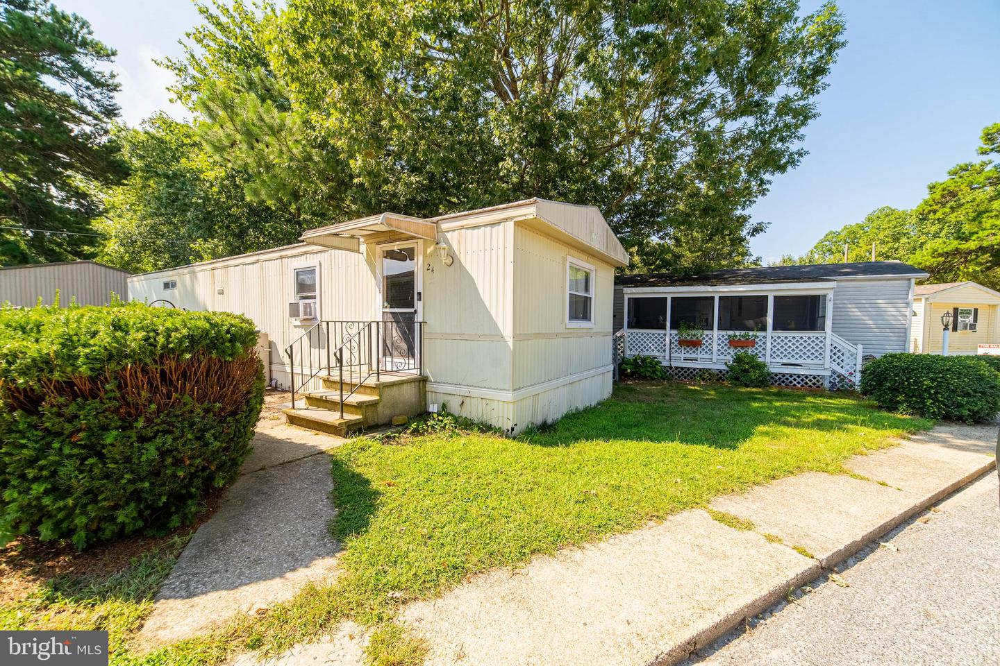 View Vineland, NJ 08360 mobile home